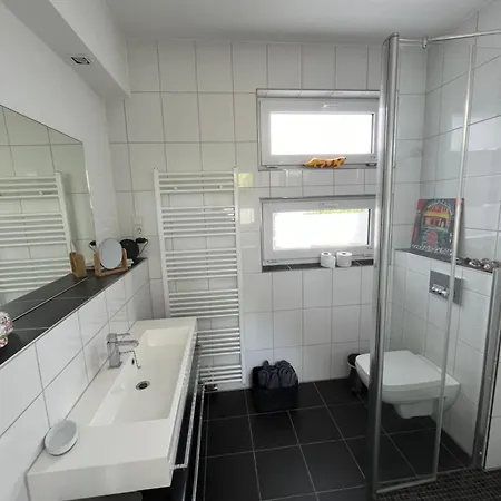 Апартаменты Marys Guestroom *